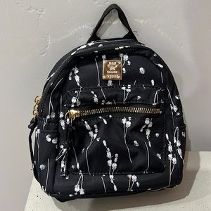 Floral mini backpack lightly used